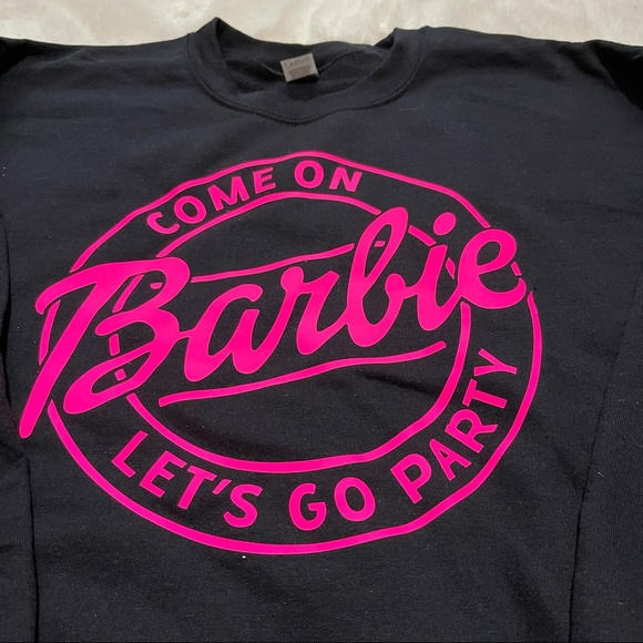 New Barbie Crewneck - Picture 7 of 9